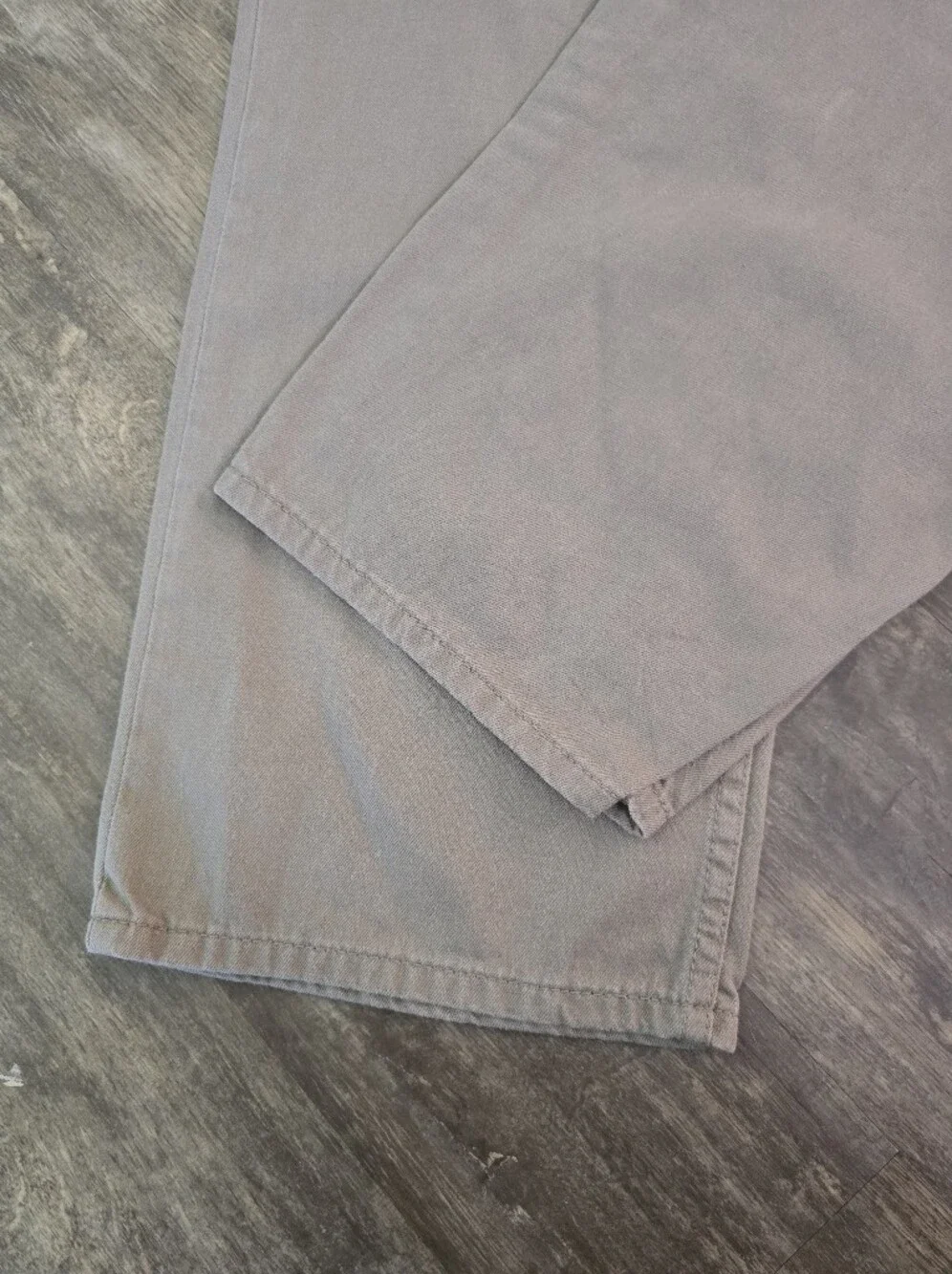 Levi's Men's Straight Jeans in Light Khaki